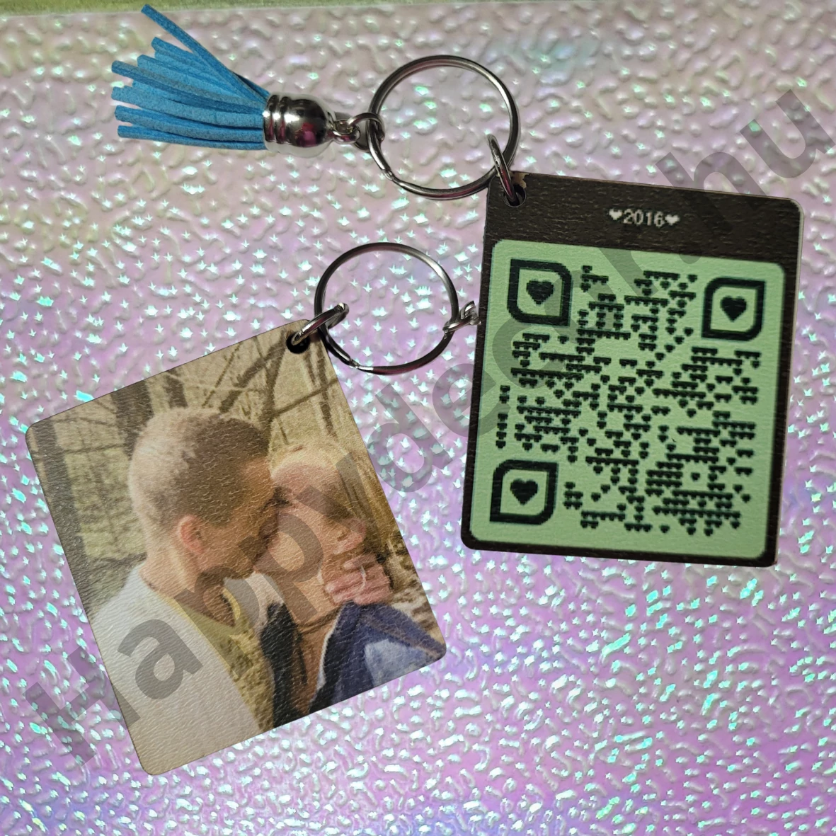 YouTube zene Qr kódos és fényképes kulcstartó 